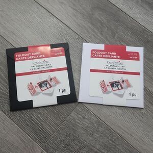 💥5/$25 SALE | BUNDLE TO SAVE | (2) Vday Fold Out Picture Cards